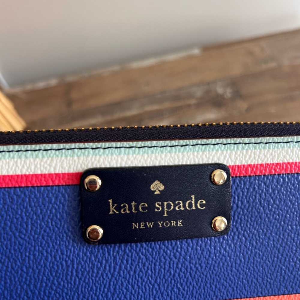 ♠️Kate Spade ♠️ Large Continental Wallet - Picture 8 of 15